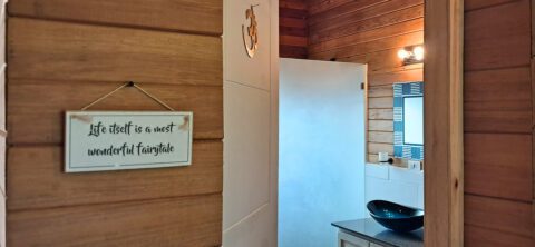 Retreat-Guest-House-Bathroom-Angle-01
