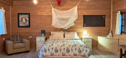 Retreat-Guest-House-Sala-Bedroom-Angle-04